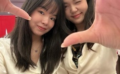 被群CAO的合不拢腿H纯肉视频